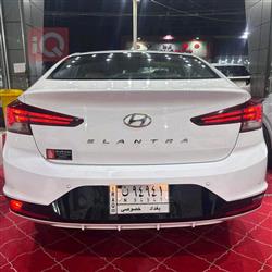 هیوندای ئەلەنترا